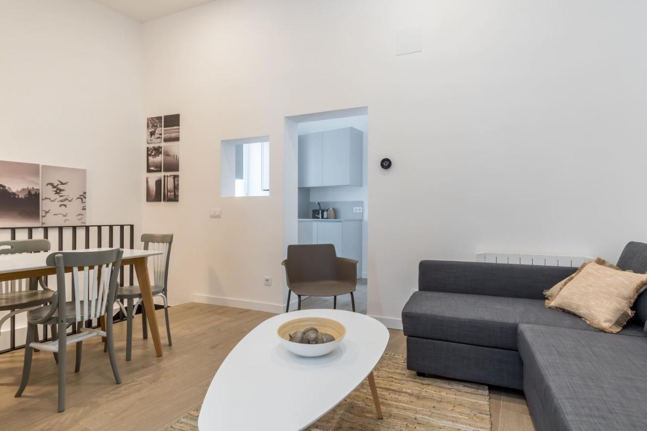 Modern Duplex -2bedrooms 2bathrooms-las Letras Madri
